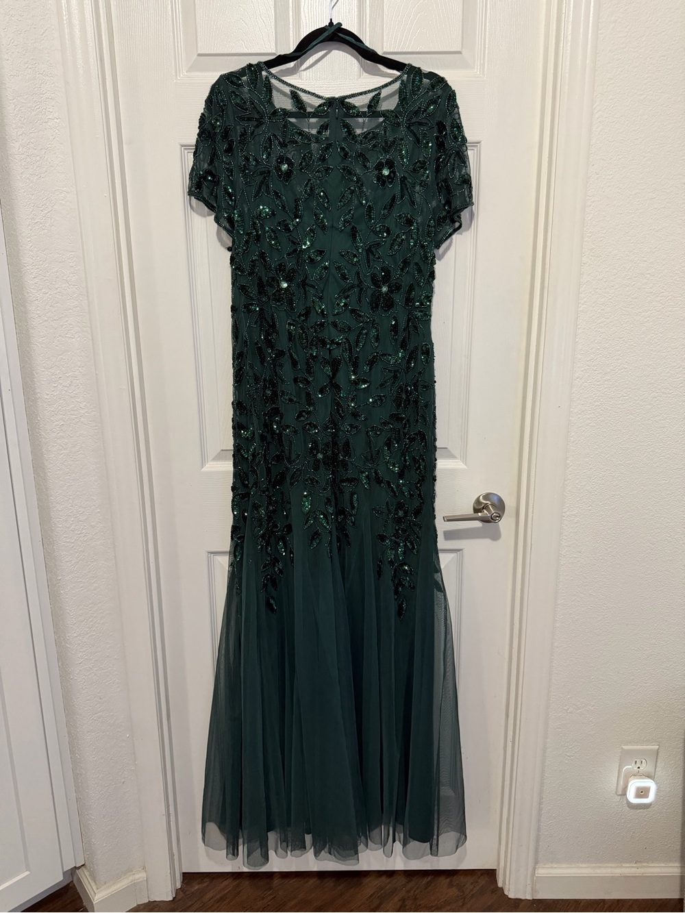 Adrianna Papell Emerald Green Short Sleeve Floral Godet Gown NWOT - Picture 4 of 7